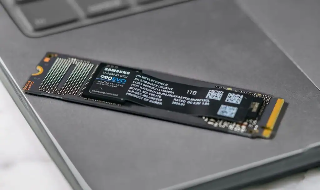 NVMe (memoria no volátil Express)